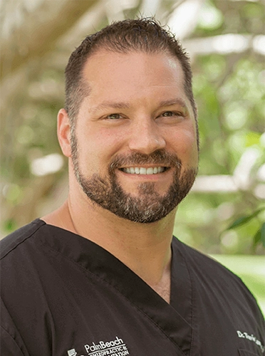 Chiropractor Wellington FL Travis Lamperski